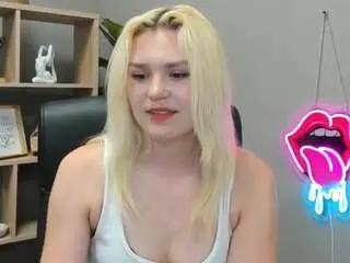 Camsoda Adult Webcams of sweetlilyxo