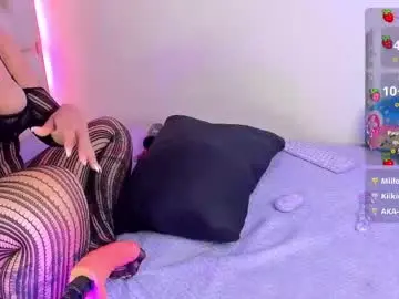 Chaturbate Free Live Porn of im_foxy011