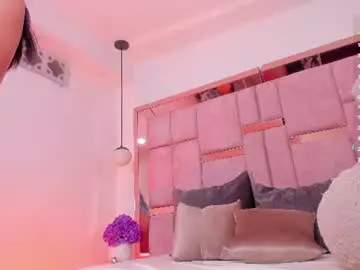 Chaturbate Nude Webcam of emily_daarell
