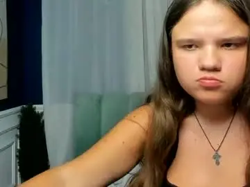 Chaturbate Watch Live Sex Cams of adelecruzz