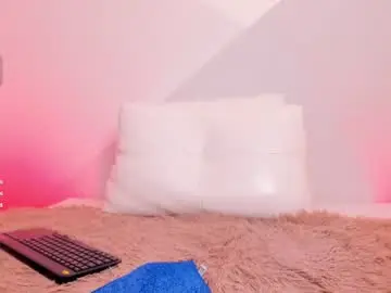 Chaturbate Free Live Porn of lunaa_hart