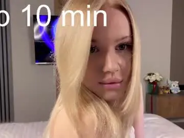 Chaturbate Watch Live Sex Cams of moonavellle_
