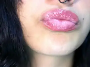 Chaturbate Nude Webcam of alyssa_joness