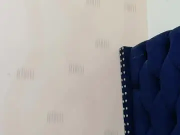 Chaturbate Adult Webcam of skinnyneighbour_