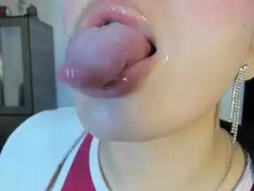 Chaturbate Watch Live Sex Cams of rubyhlowe