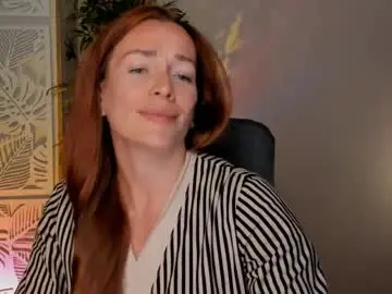 Chaturbate Adult Webcam of save_the_qween