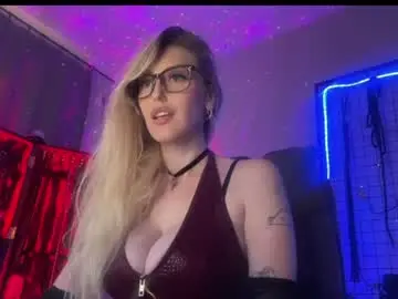 Chaturbate Best live sex cam show of liya_ray