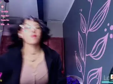Chaturbate Best live sex cam show of kiara_fox__