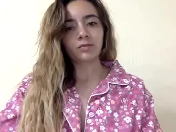 Chaturbate Adult Webcams of majo_gomezz