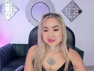 Chaturbate Live Sex Cam of mystic_nova_
