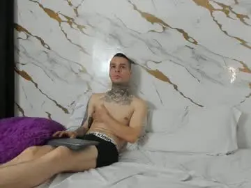 Chaturbate Live Sex Cam of meganandlion
