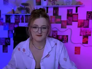 Chaturbate Live Sex Cam of hope_shadow