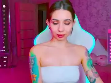 Chaturbate Live Sex Cam of vinkiepinkie