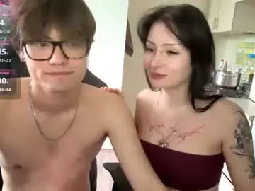 Chaturbate Live Sex Cam of mavis_jade