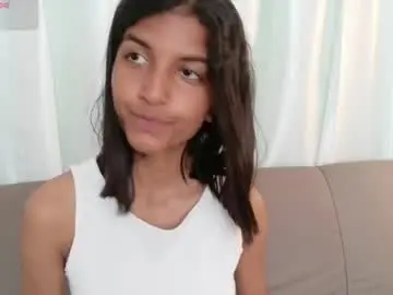 Chaturbate Sex Cam of yuliethpetite