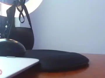 Chaturbate Best live sex cam show of trinity_prestige