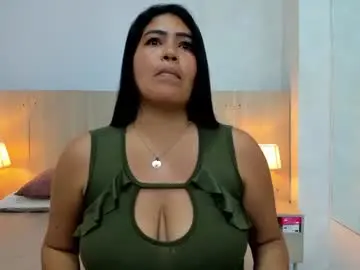 Chaturbate Best live sex cam show of naomi_miranda