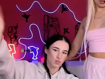 Chaturbate Watch Live Sex Cams of vaiolet_lovely