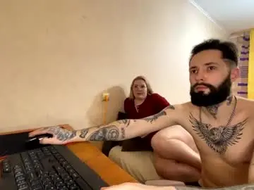 Chaturbate Live Sex of mike_and_anna_