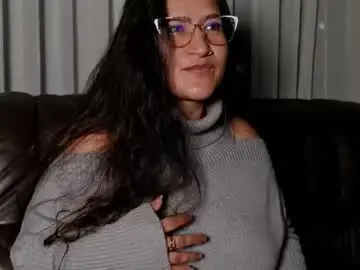 Chaturbate Best live sex cam show of deesseluxure_
