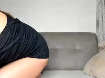 Chaturbate Live Sex Cam of little_princess777