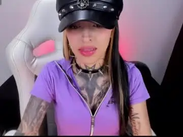 Chaturbate Live Porn of emilydaft