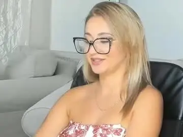 Chaturbate Watch Live Sex Cams of naralux