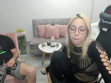 Chaturbate Sex Chat of angel_and_foxx