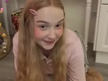 Chaturbate Live Sex of pinkygirlmia