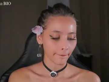 Chaturbate Adult Webcam of falinecrosthwaite