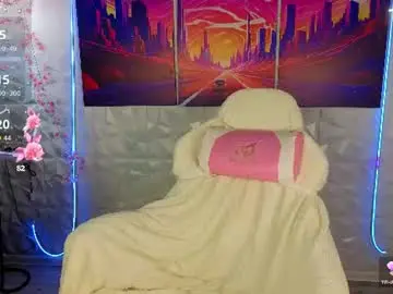 Chaturbate Free Porn Cam of seraphinaa_darkwater