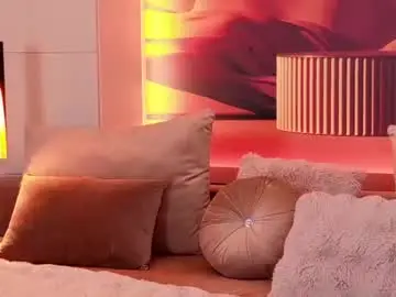 Chaturbate Live Sex Cam of rubyluxee