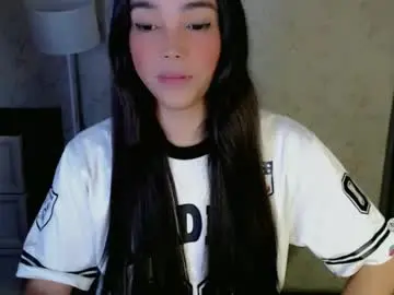 Chaturbate Live Sex Cam of lovelylaiza