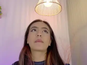 Chaturbate Sex Cam of emilyy_bank