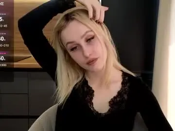Chaturbate Nude Webcam of belle_vill