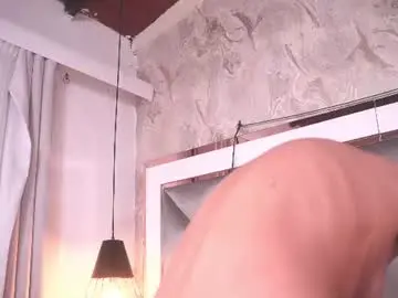 Chaturbate Sex Cam of crystal_gilton