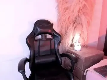Chaturbate Best live sex cam show of cristinerain