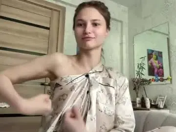 Chaturbate Live Sex Cam of crystalstipp