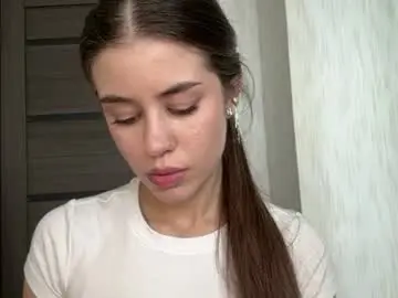 Chaturbate Live Sex Cam of geniegrimmett