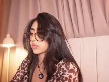 Chaturbate Live Sex Cam of sara_albrecht