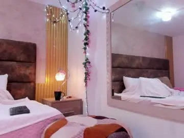 Chaturbate Free Live Porn of afroditagreenn