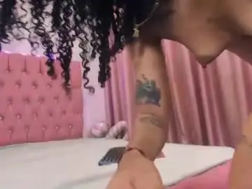 Chaturbate Sex Cam of mazeekiin