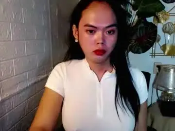 Chaturbate Live Sex Cam of asian_pretty143