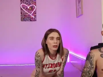 Chaturbate Watch Live Sex Cams of missbeauty_and_thebeast