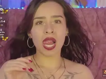 Chaturbate Sex Cam of katiie_m