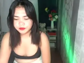 Chaturbate Free Live Porn of school_babe19
