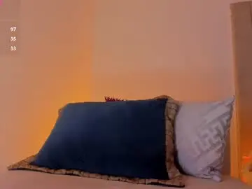 Chaturbate Watch Live Sex Cams of luisah_