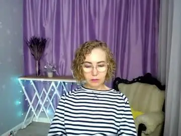 Chaturbate Live Porn of queen_a_n_i