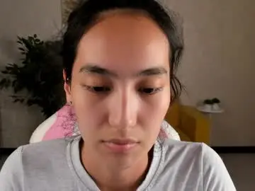 Chaturbate Live Sex of yummy_lamii