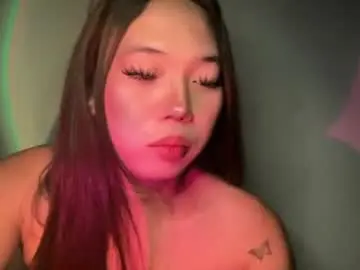 Chaturbate Nude Webcam of makemesquirt_xxx